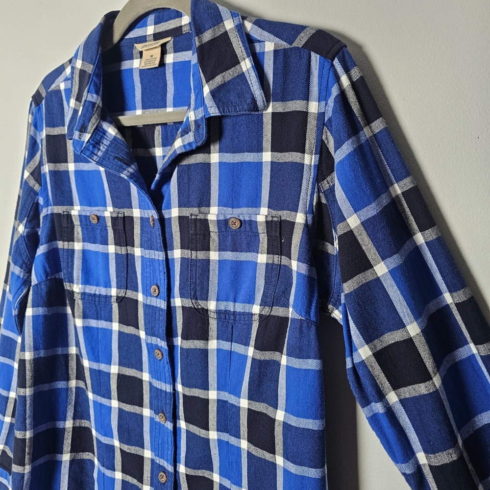 Duluth Trading Womens Free Swingin Flannel Shirt M Blue Plaid Cotton Workwear